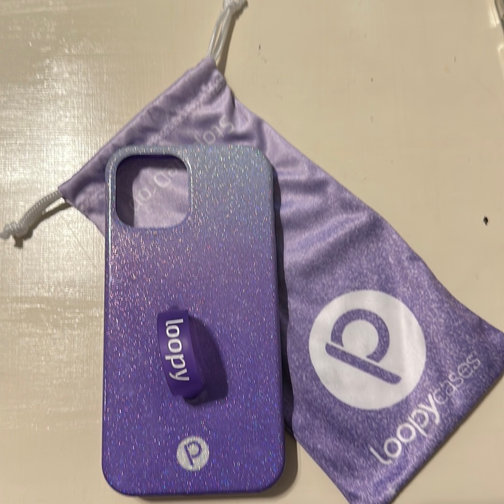 IPHONE 12/12 PRO LOOPY CASE